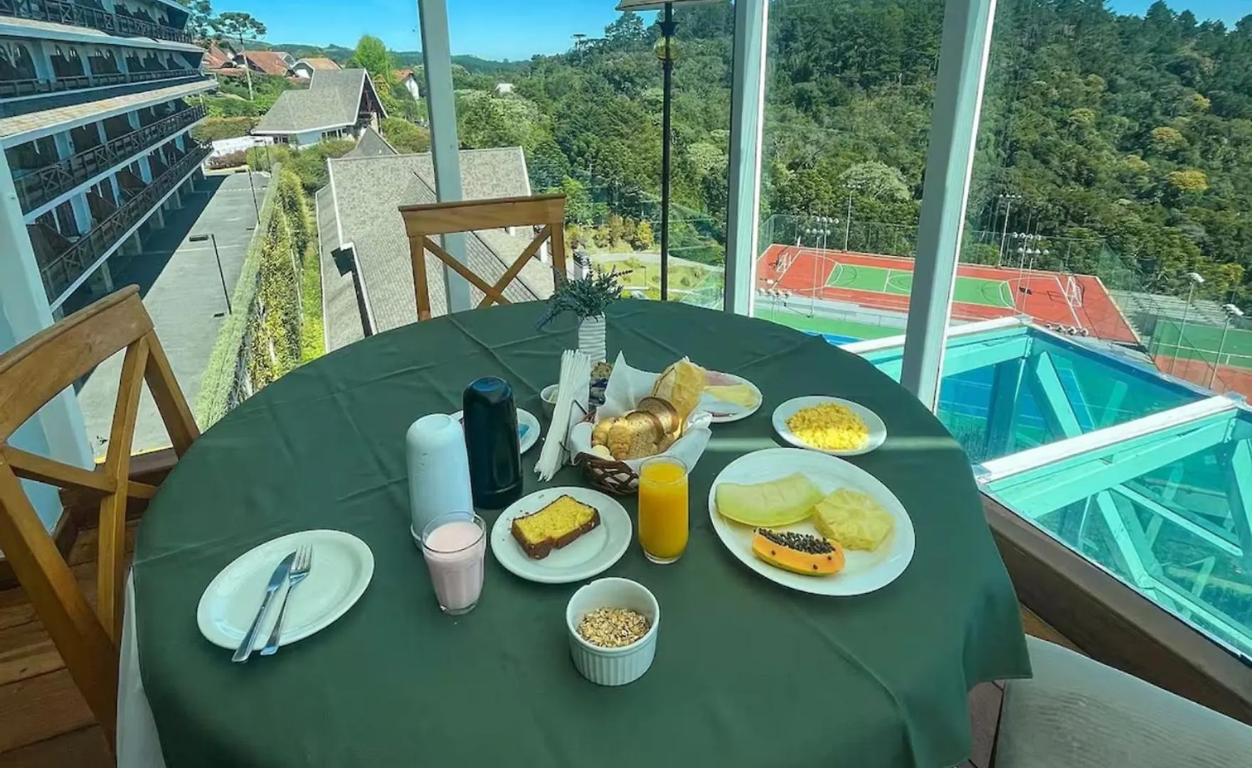 Apartamento No Quatre Saisons Residence, Campos do Jordão Brasilien